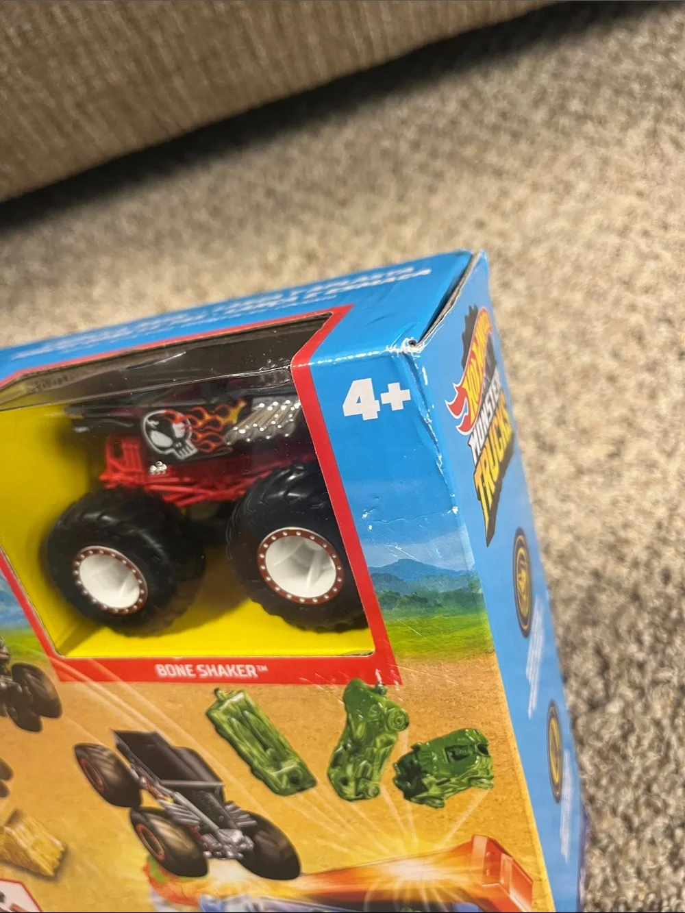 Hot wheels Monster Trucks Launch & Bash Playset with Bone Shaker